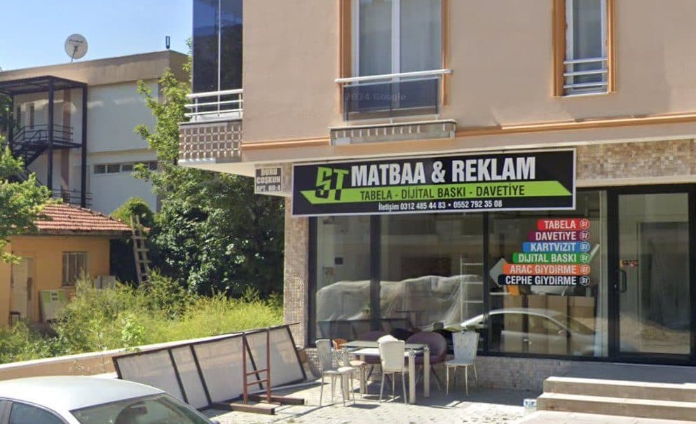 ST Matbaa & Reklam dükkân görünümü (Google Street View)