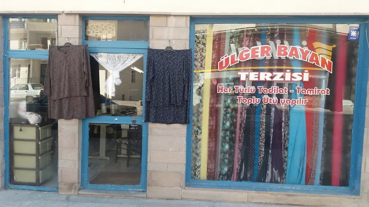 Ülger Bayan Terzisi dükkân cephesi — Her Türlü Tadilat ve Tamirat